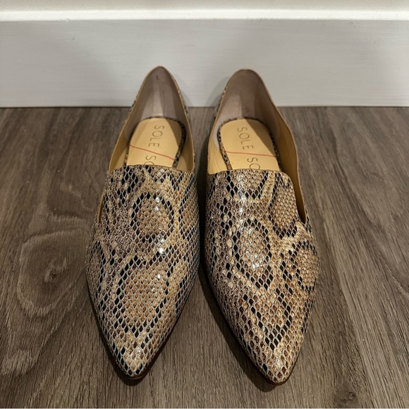Sole Society So-Kapa Brown Snake Print Women's Loafers - Picture 2 of 9